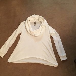 GO Couture High Lo Light Weight Sweater